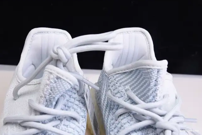 White Yeezy FW3043 Boost Adidas V2 350 Cloud 0516